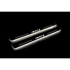 Накладки на пороги з підсвіткою Chrysler 300C II 2011+ з логотипом "300S" (front doors) - (тип Static)
