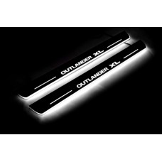 Накладки на пороги з підсвіткою Mitsubishi Outlander II 2007-2012 з логотипом Outlander XL (front doors) - (тип Static)
